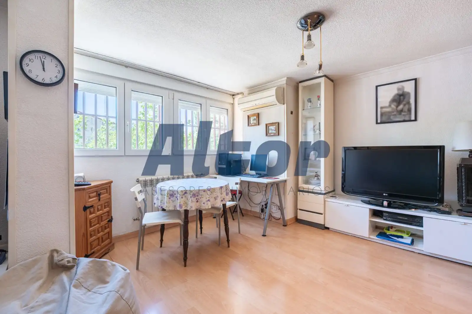 Habitación de Piso en venta en Madrid con Calefacción y Amueblado