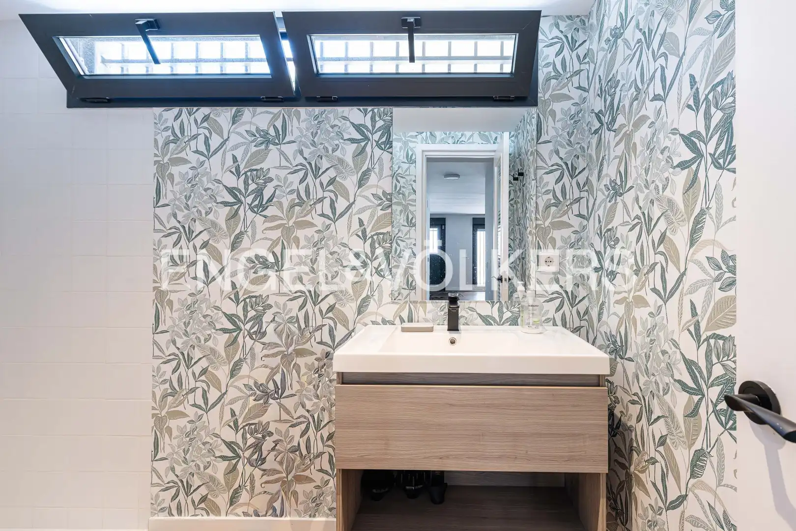 Bathroom of Houses for rent in Pozuelo de Alarcón  with Heating, Private garden and Terrace
