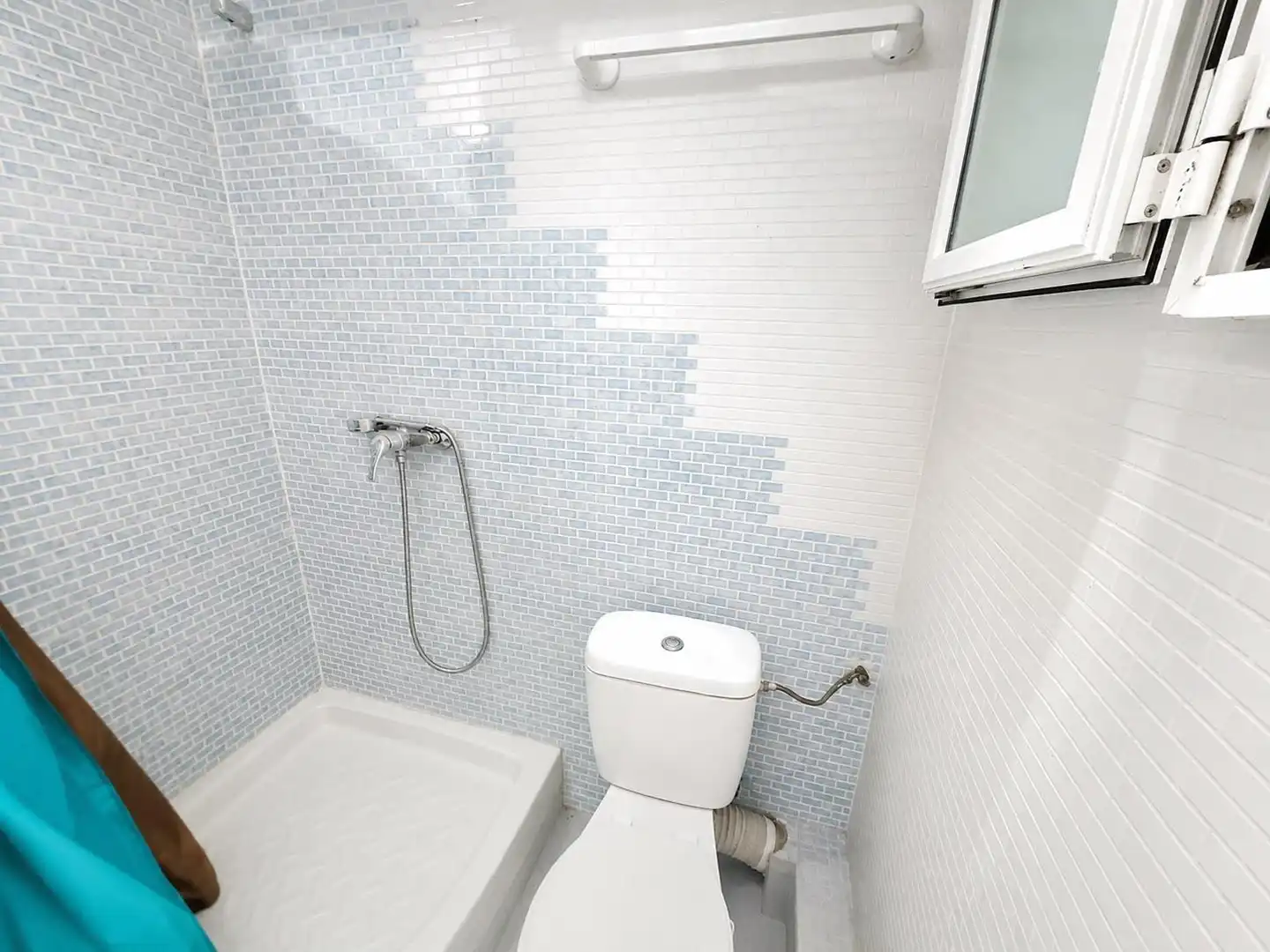 Baño de Apartamento en venta en Calafell con Parquet, Terraza y Balcón