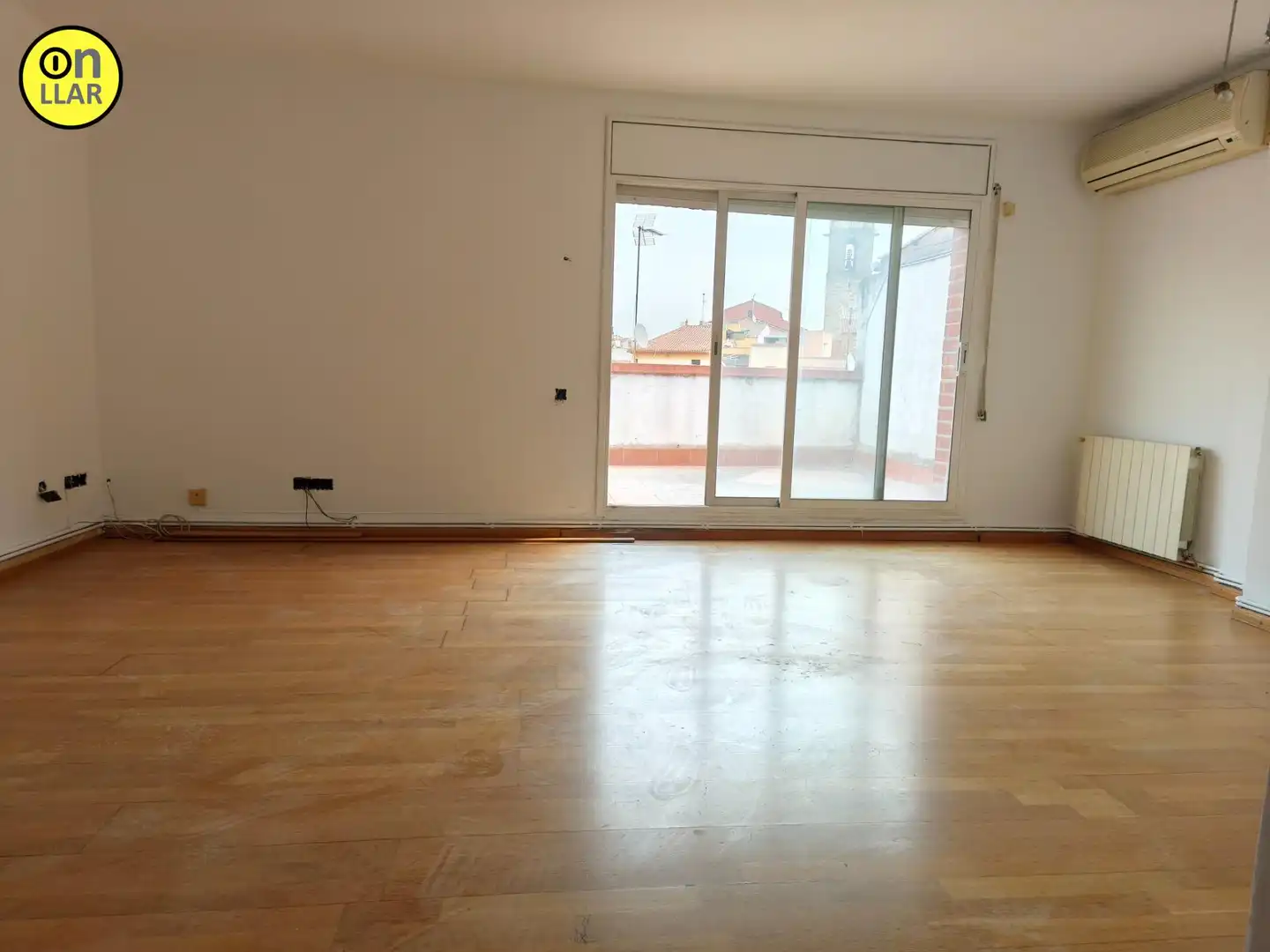 Sala d'estar de Pis en venda en Mollet del Vallès amb Aire condicionat, Calefacció i Terrassa