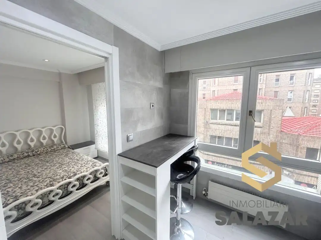 Terrassa de Apartament de lloguer en Bilbao  amb Calefacció i Balcó