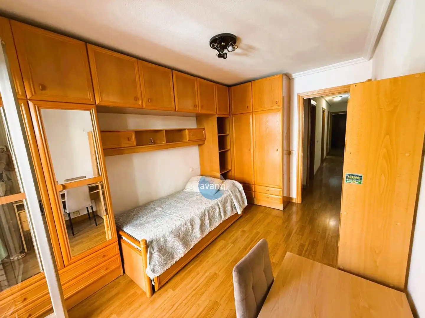Schlafzimmer von Wohnung zur Miete in Garrido