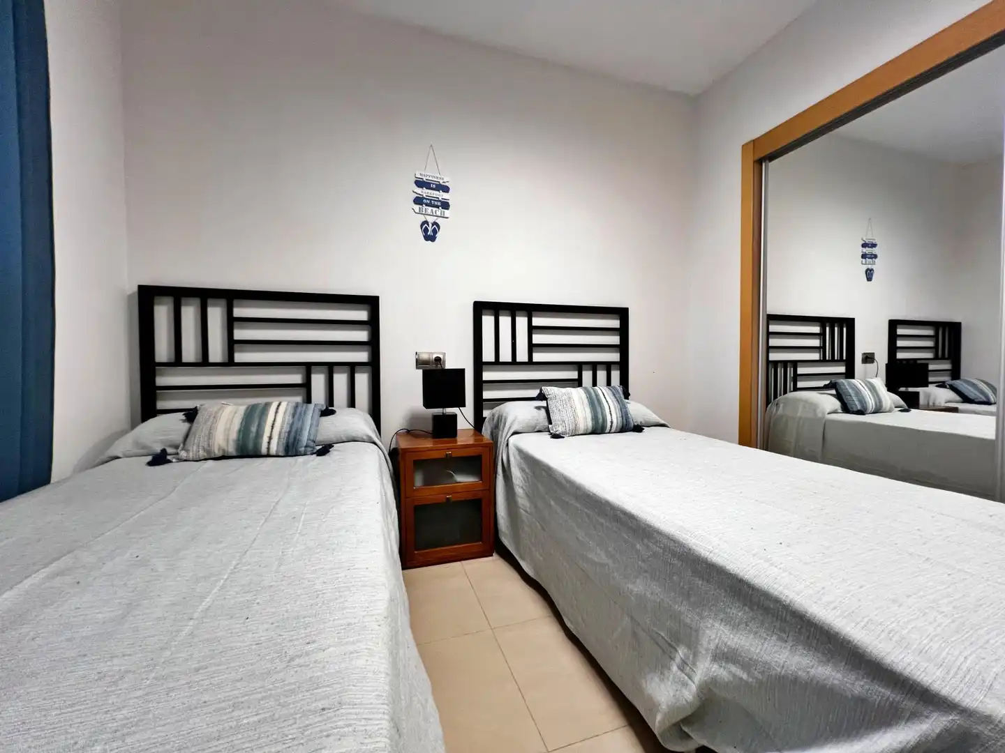 Habitación de Casa adosada en venta en Ayamonte con Aire acondicionado, Calefacción y Terraza