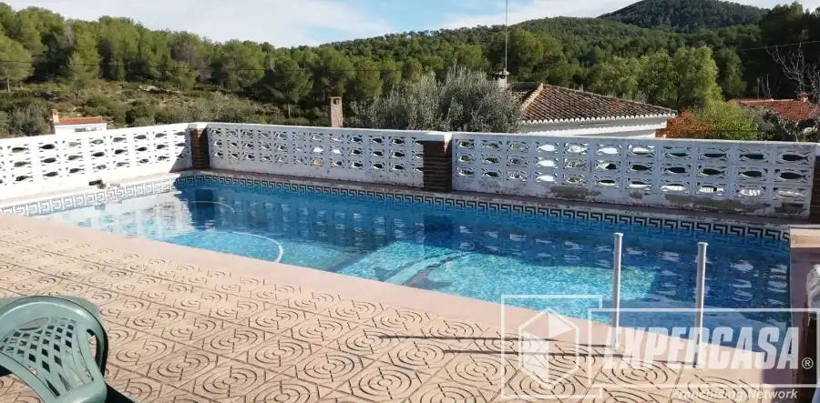 Piscina de Casa o chalet en venta en Vilamarxant con Aire acondicionado, Calefacción y Terraza