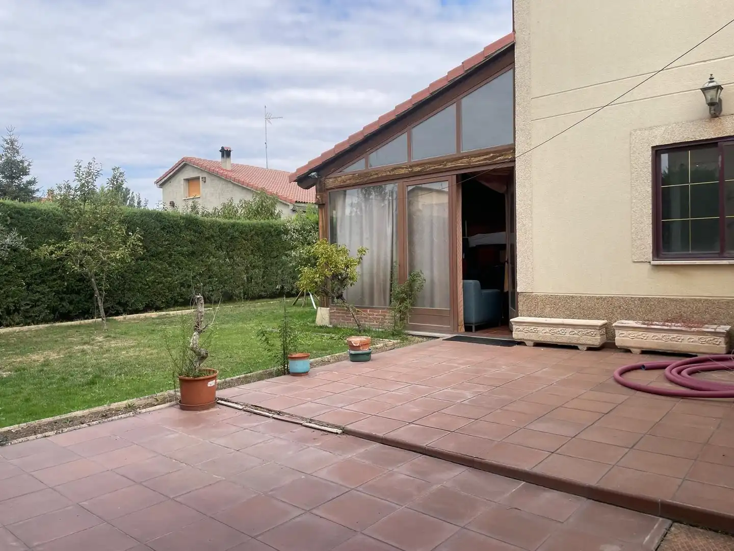 Casa adosada en venta en Hontanares de Eresma