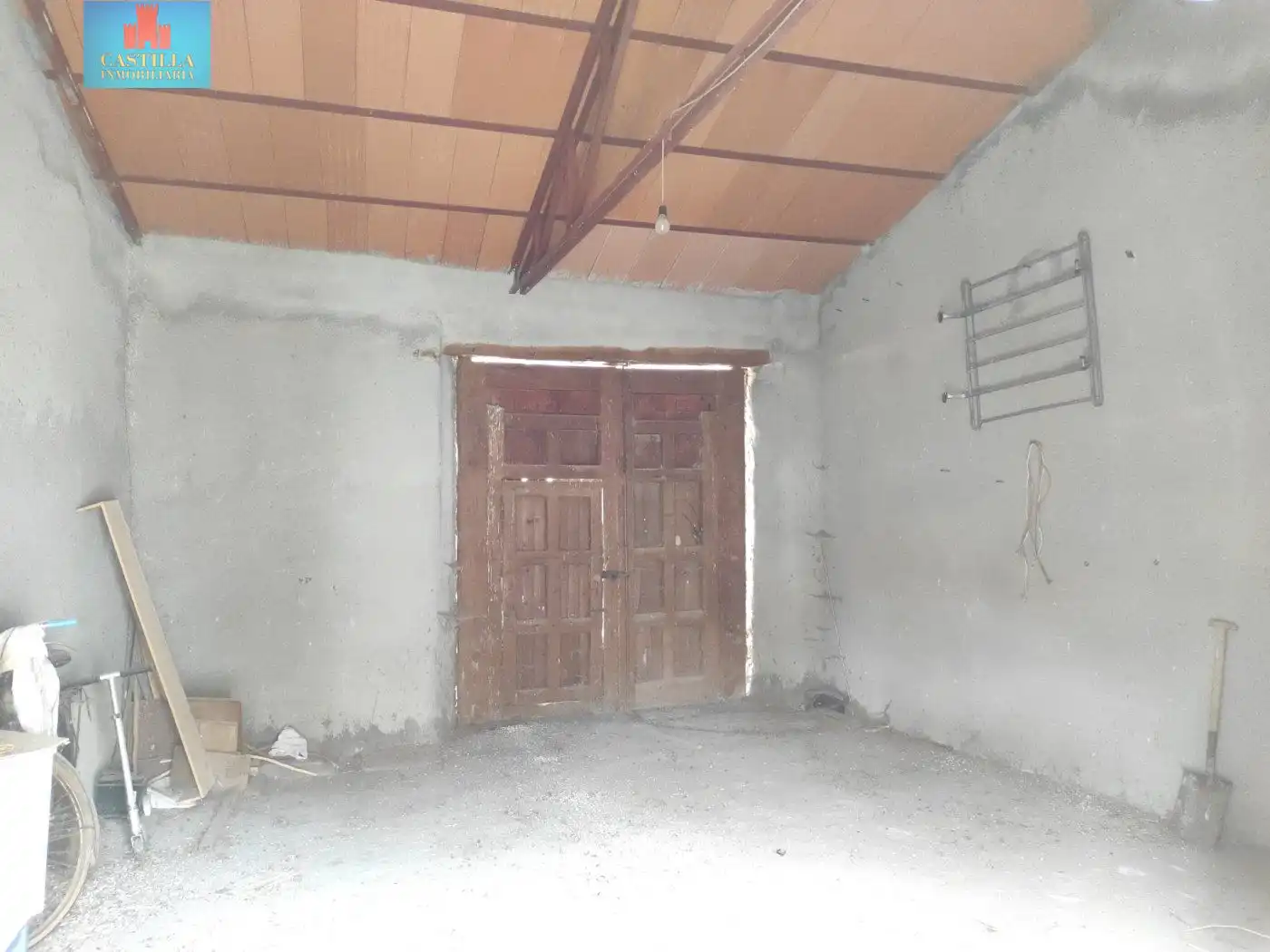 Casa o chalet en venta en Velayos con Terraza, Trastero y Amueblado