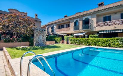 Jardí de Casa adosada en venda en Santa Cristina d'Aro amb Aire condicionat, Calefacció i Moblat