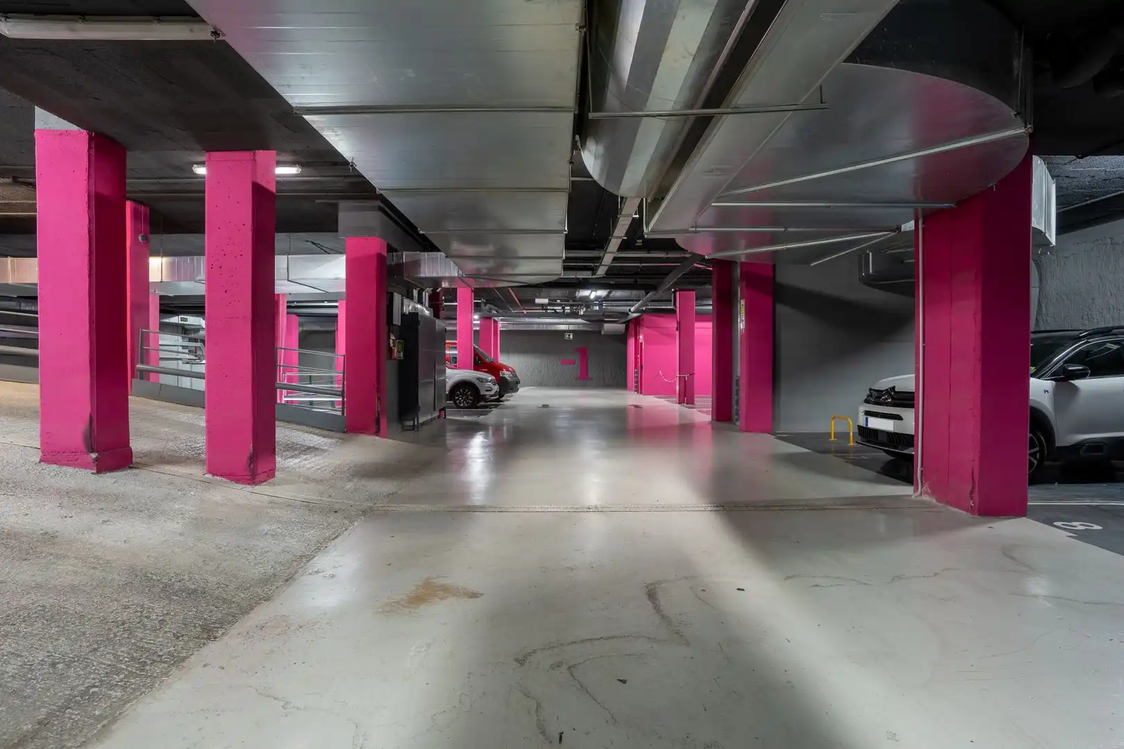 Parking of Garage for rent in Barcelona