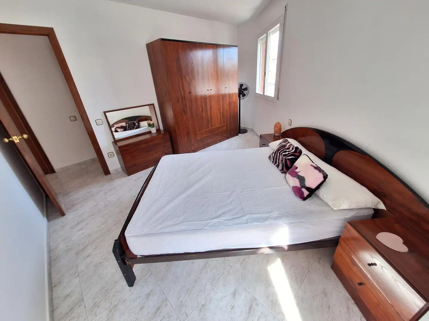 Flat with terrace to rent in Centre, imagen 15