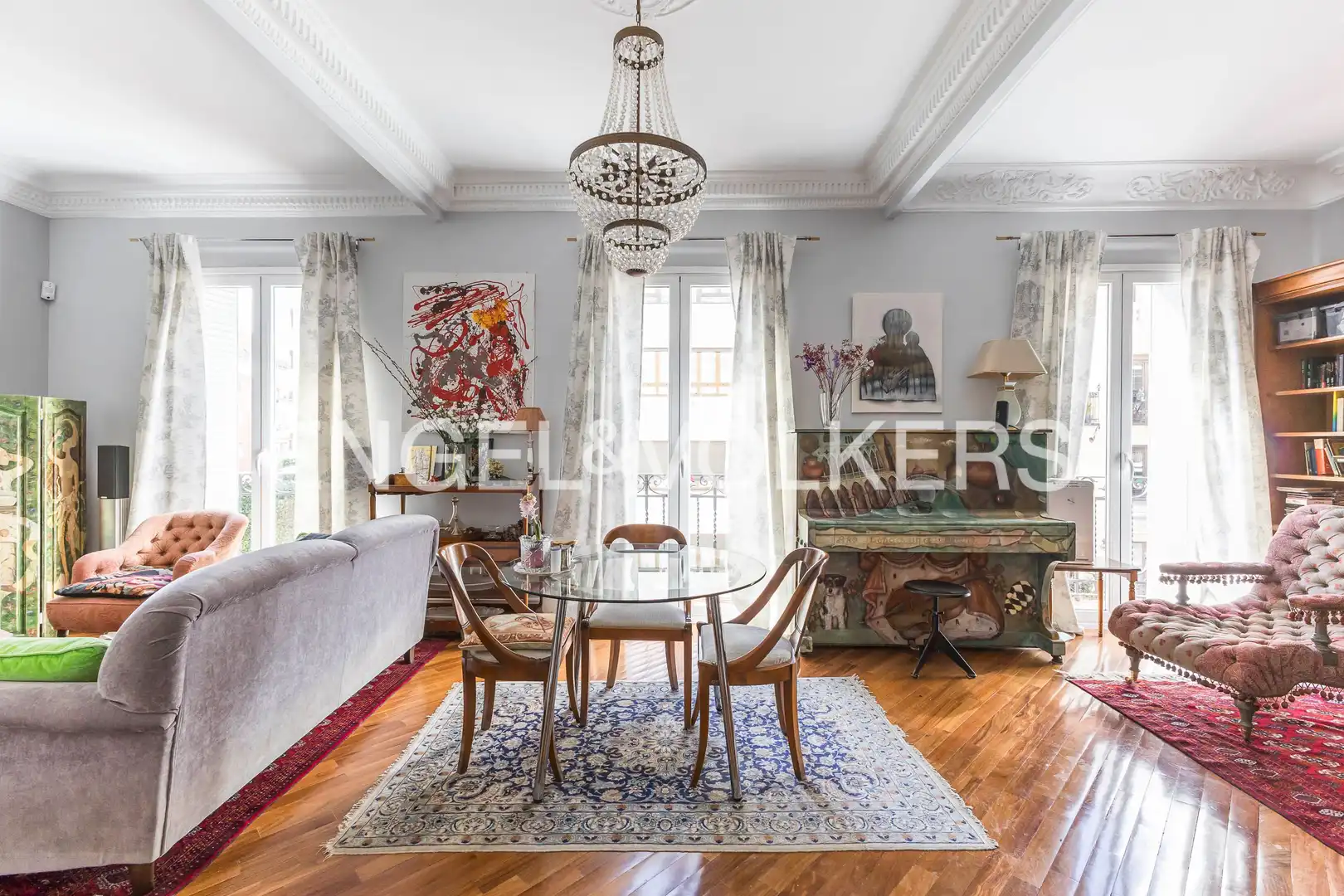 Exterior view of Flat for sale in  Madrid Capital  with Air Conditioner, Heating and Balcony