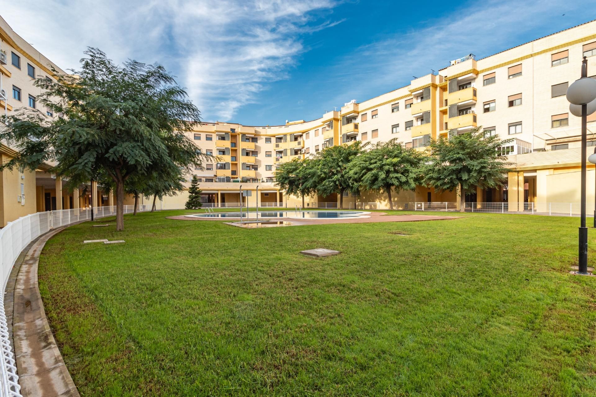 Exterior view of Flat to rent in Castellón de la Plana / Castelló de la Plana  with Air Conditioner, Heating and Private garden