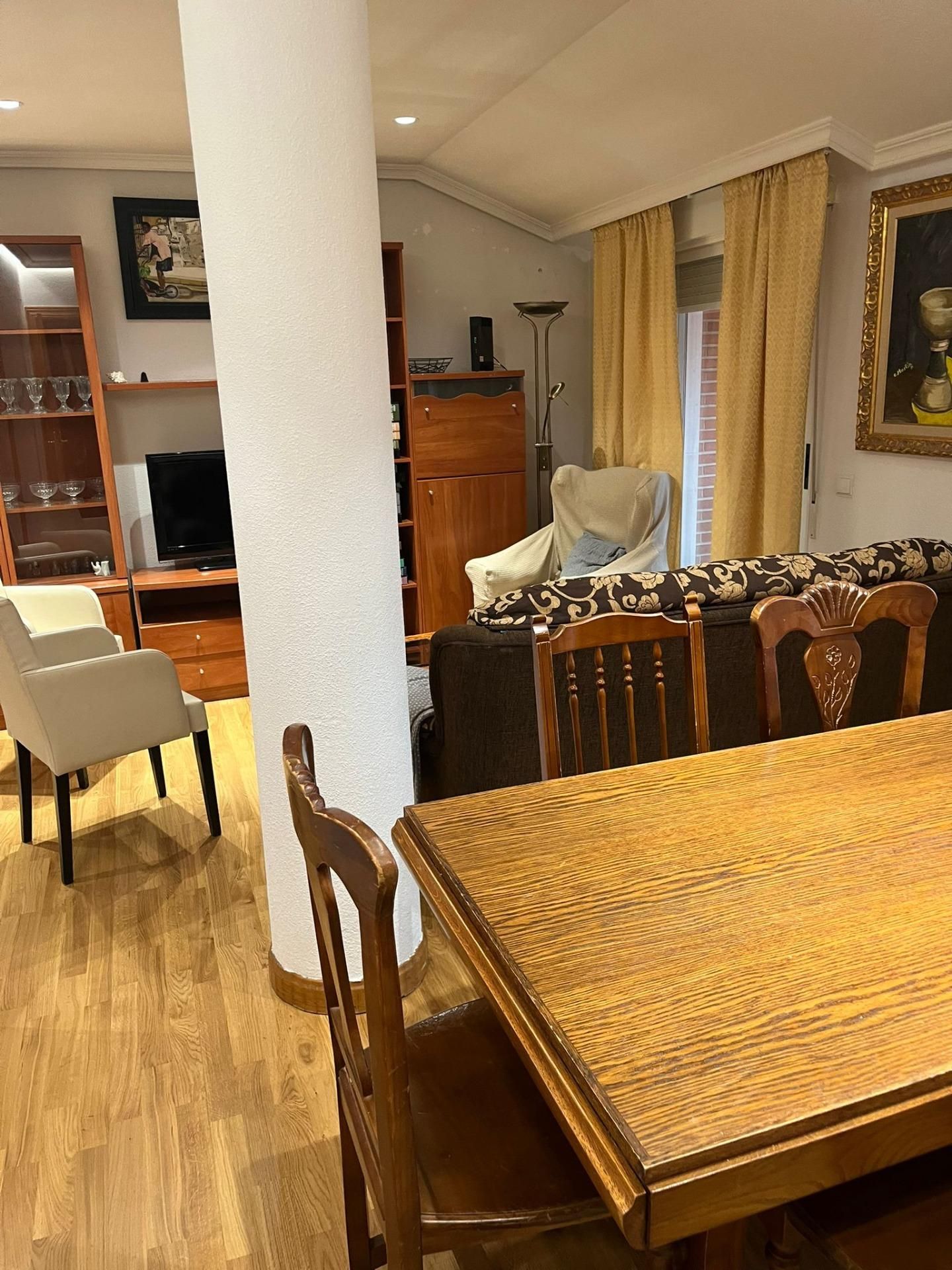 Comedor de Ático en venta en Ávila Capital con Terraza, Amueblado y Piscina comunitaria