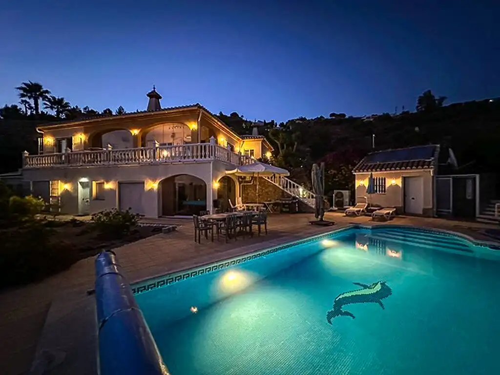 Chalet con piscina en venta en Arenas, imagen 34