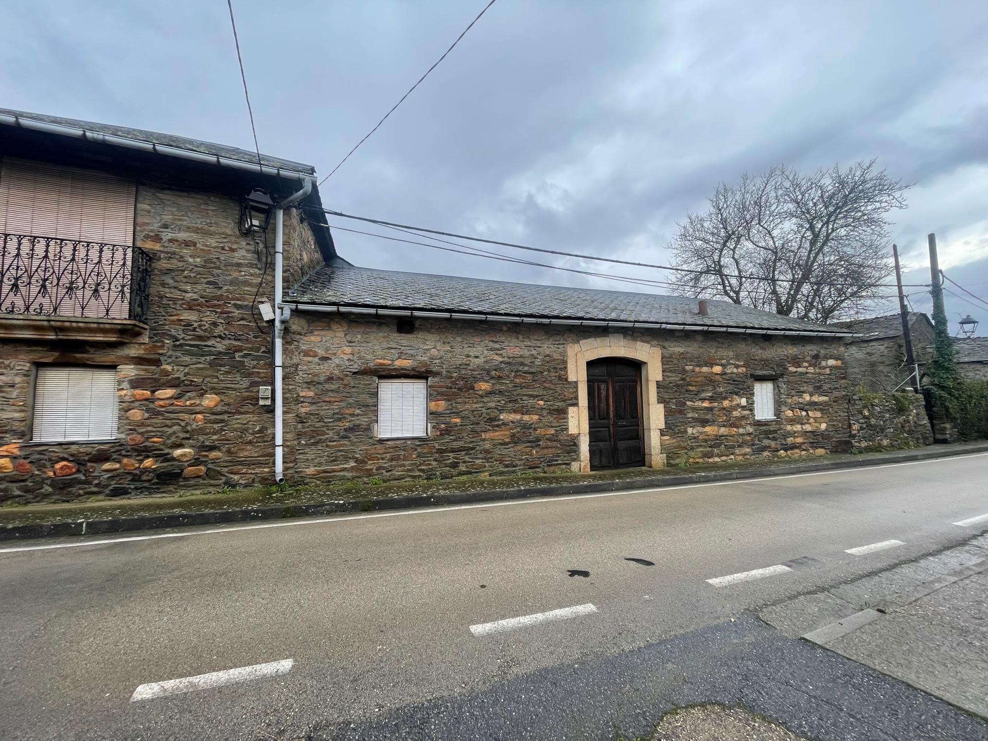 Exterior view of Country house for sale in Congosto