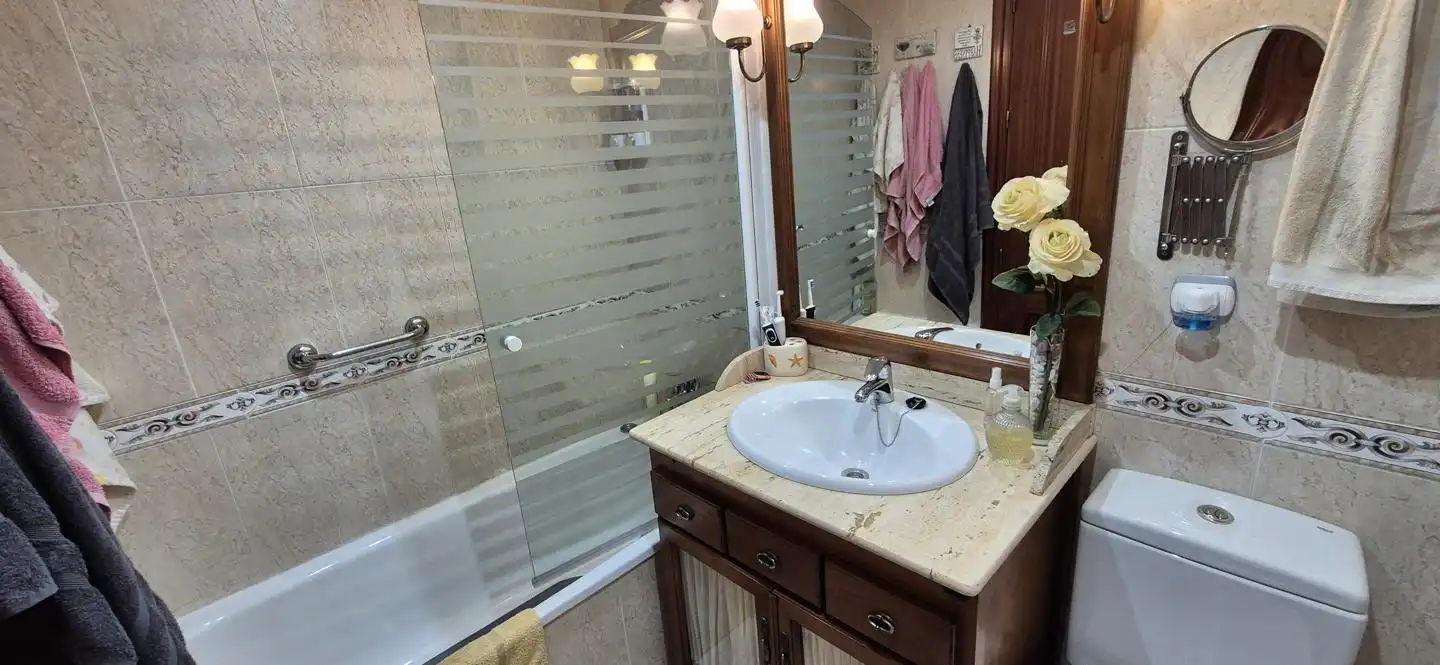 Piso con ascensor en venta en Calle Numancia, imagen 5