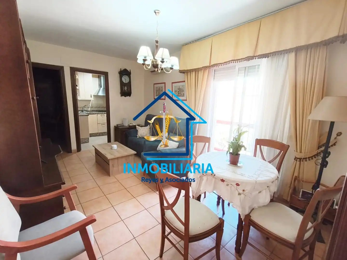 Wohnzimmer von Wohnung zum Verkauf in Córdoba mit Klimaanlage, Terrasse und Möbliert