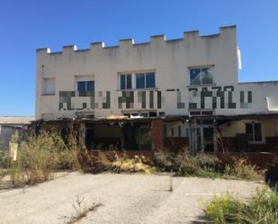 Exterior view of Building for sale in Nalda  with Alarm