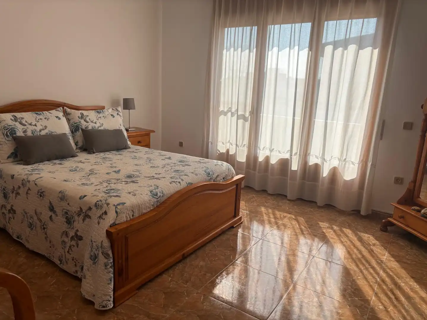 Habitación de Casa o chalet en venta en Deltebre con Aire acondicionado, Calefacción y Jardín privado