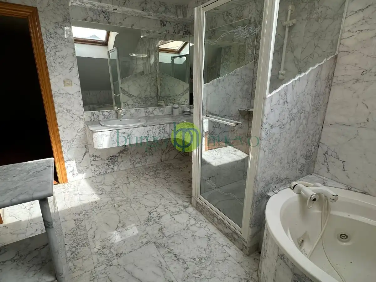 Baño de Casa o chalet en venta en Las Eras de Renueva