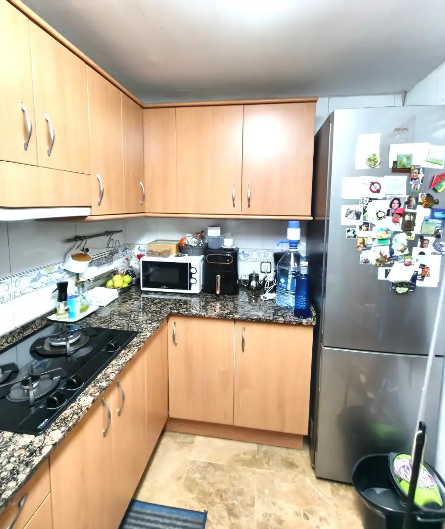 Küche von Maisonette zum Verkauf in L'Hospitalet de Llobregat mit Klimaanlage, Heizung und Balkon