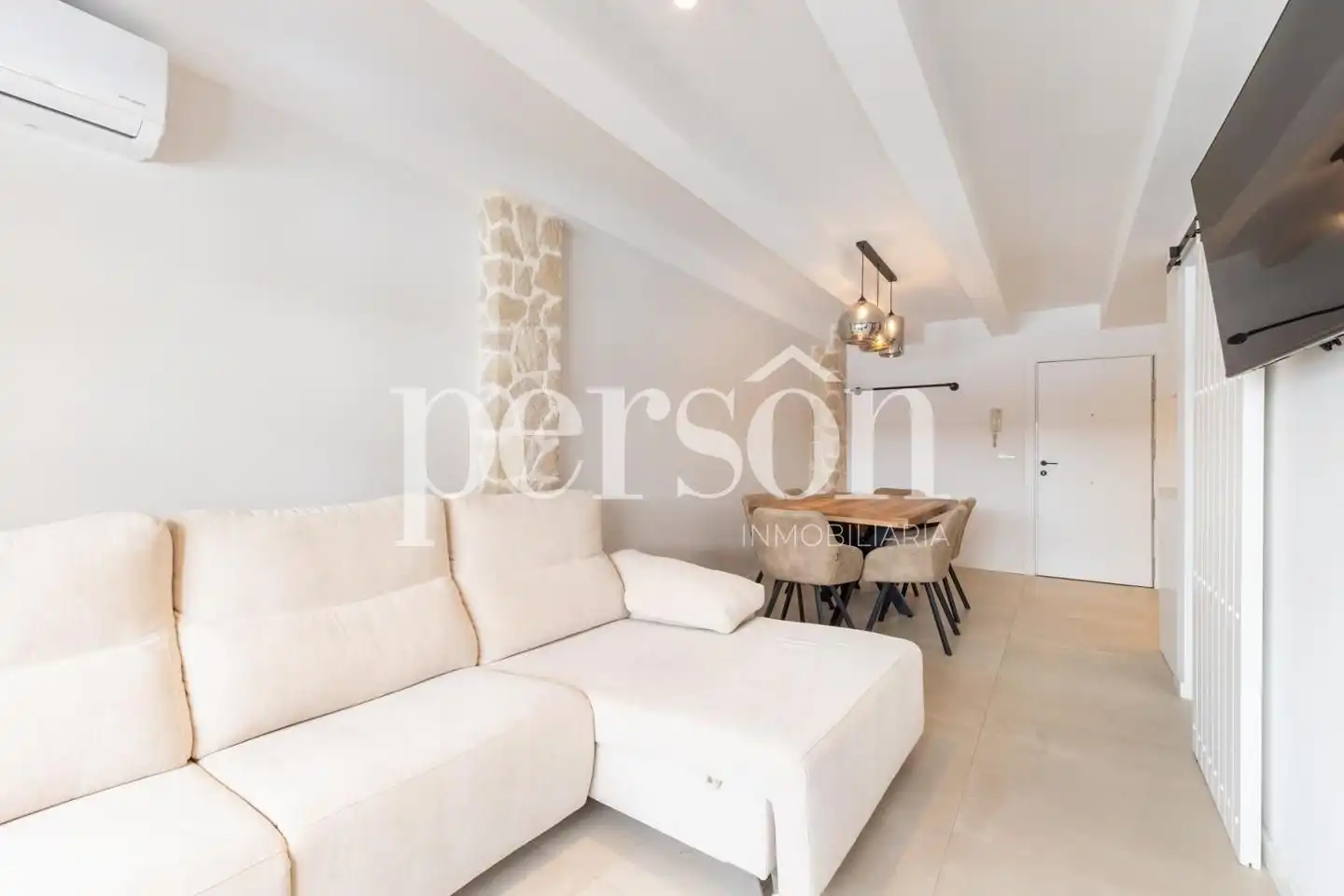 Sala de estar de Piso de alquiler en Valencia con Aire acondicionado, Calefacción y Amueblado