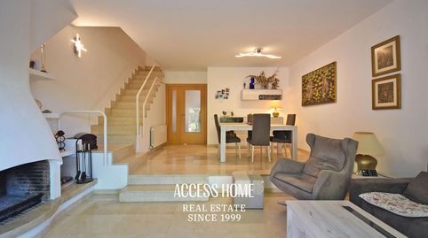 Foto 5 de Casa adosada en venta en Tiana, Barcelona