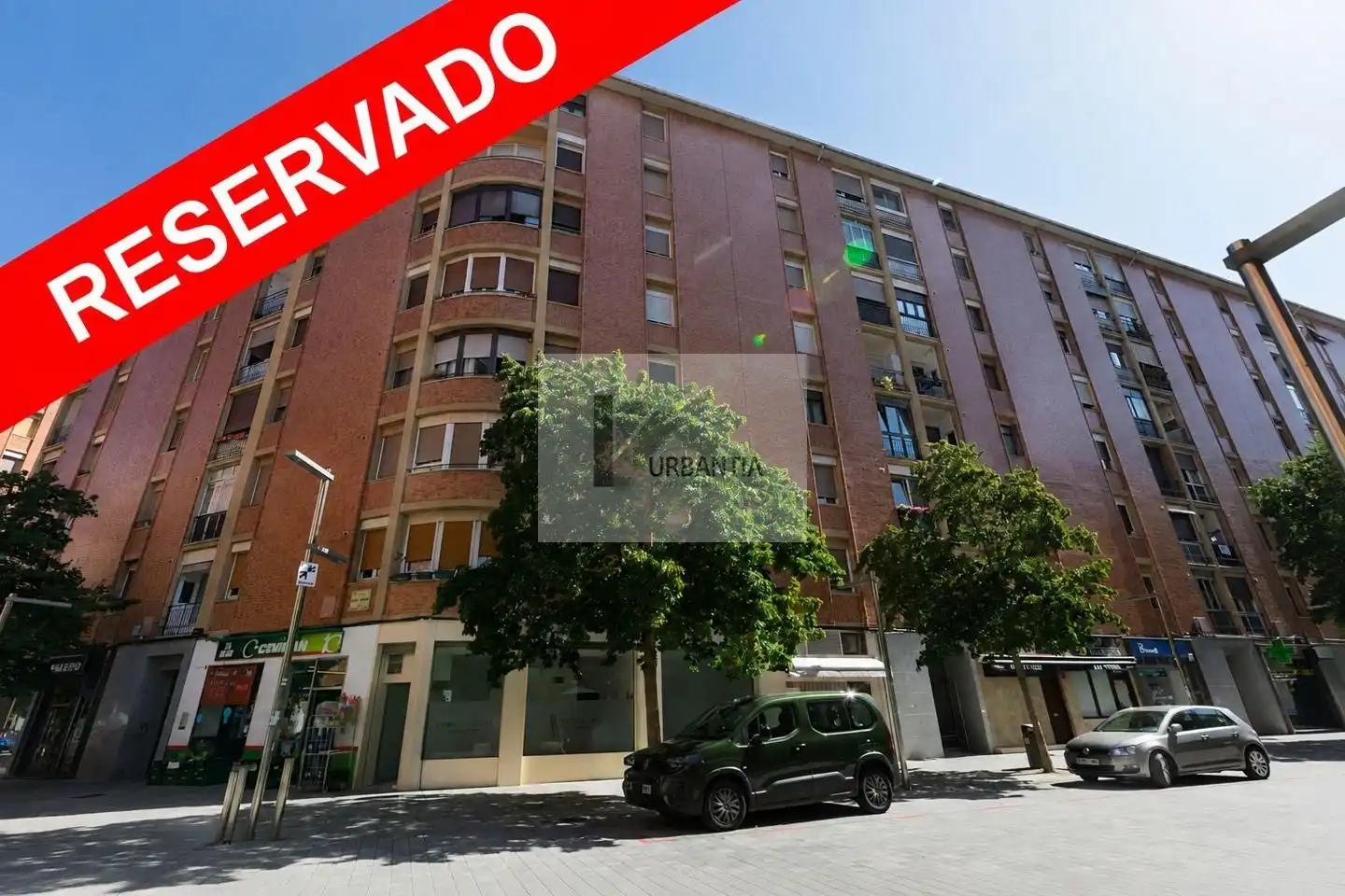 Flat with lift for sale in Calle Martín Azpilcueta