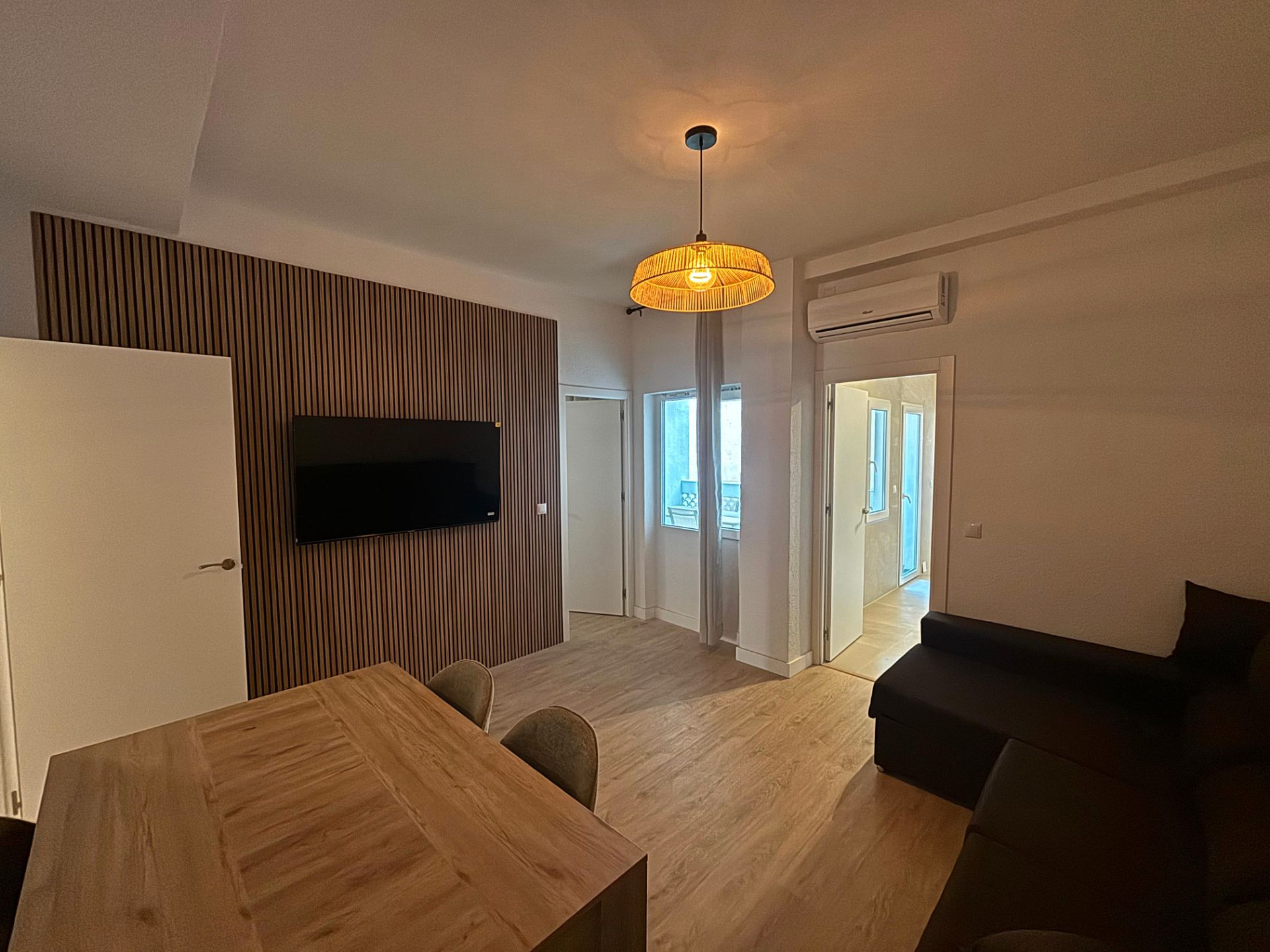Living room of Flat for sale in Alicante / Alacant  with Terrace, Furnished and Oven