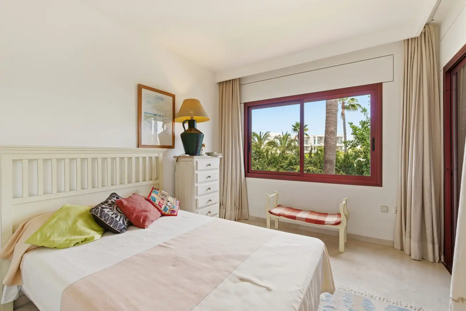 Habitación de Ático en venta en Estepona con Aire acondicionado, Terraza y Piscina