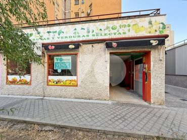 Local comercial en venda a Calle Butrón
