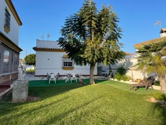 Casa o xalet en venda a Las Lagunas - Campano