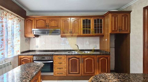 Foto 2 de Piso en venta en Calle Cataluña, Pumarín, Gijón