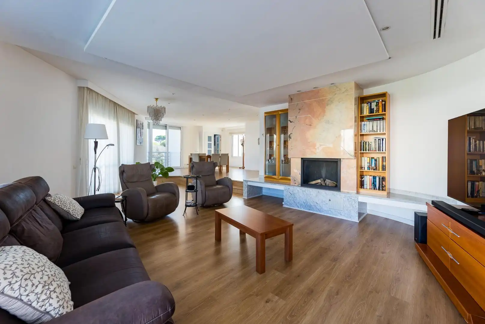 Casa con terraza en venta en Carrer ALBER, imagen 6