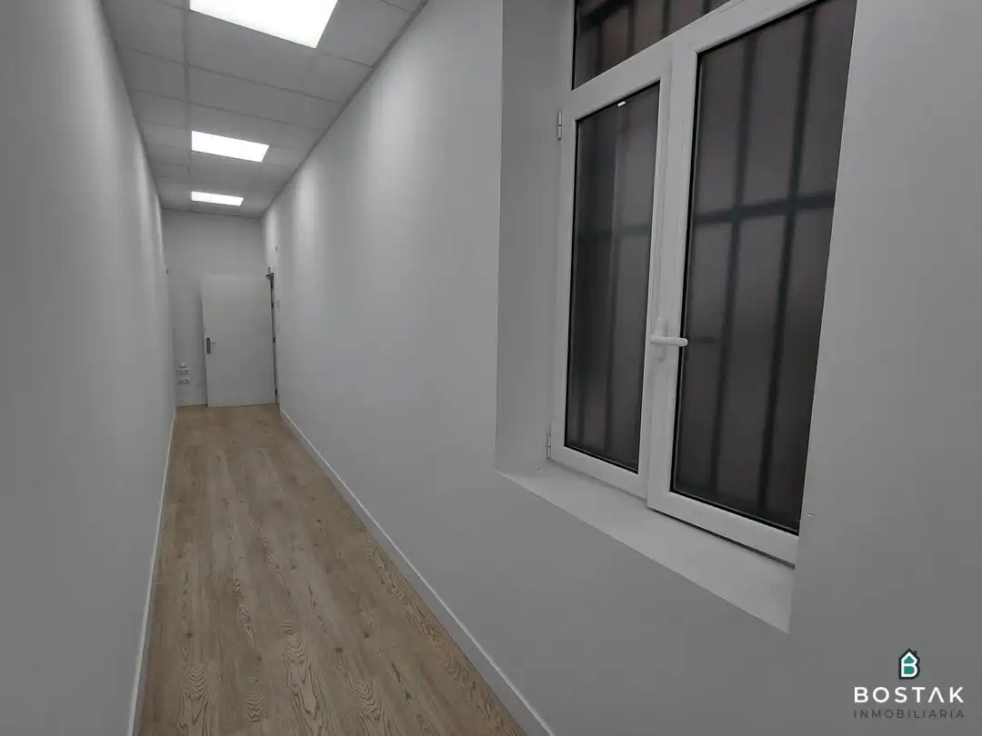 Oficina de lloguer en Bilbao  amb Calefacció