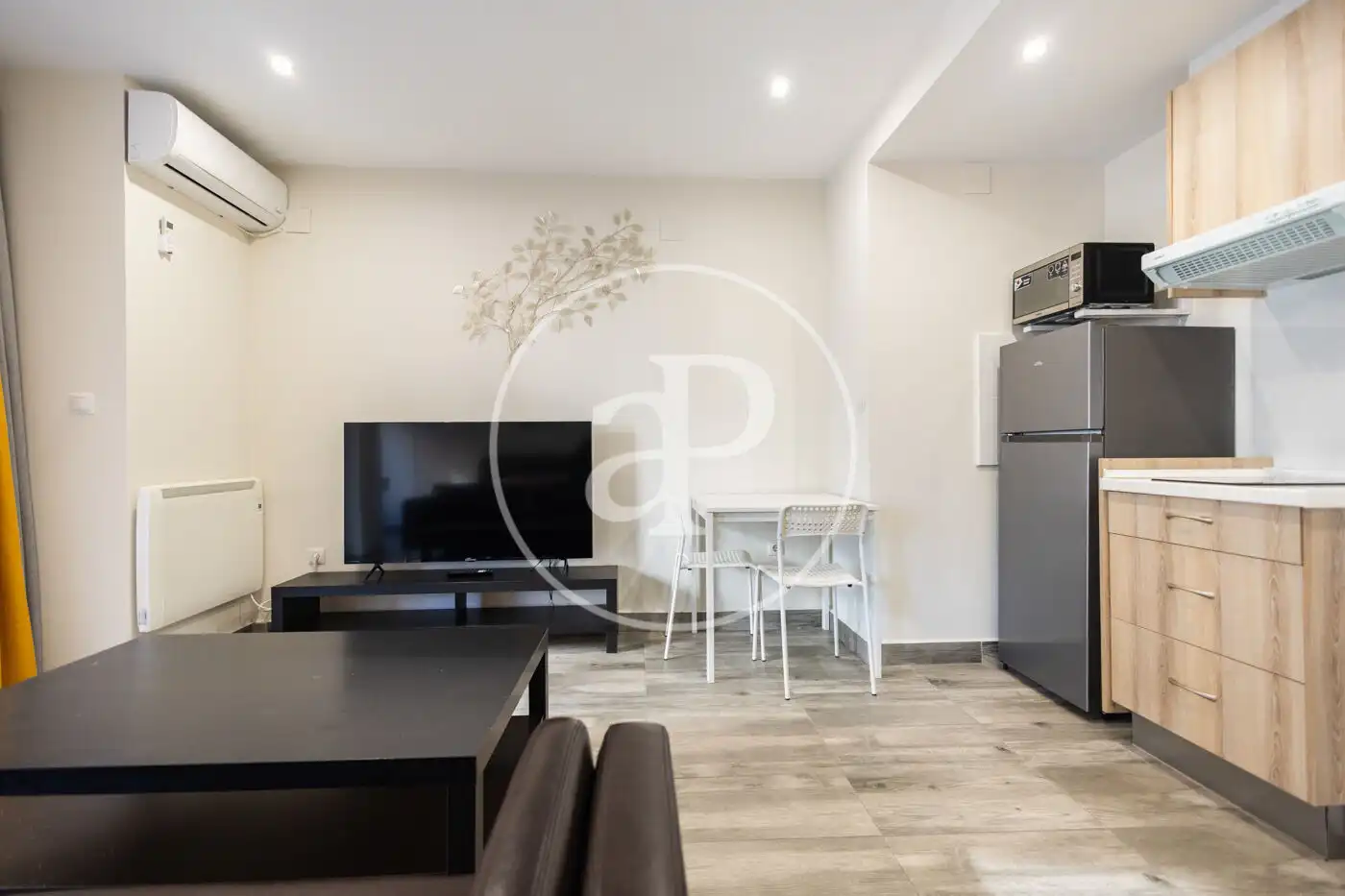 Sala d'estar de Loft de lloguer en Valencia amb Aire condicionat, Calefacció i Moblat