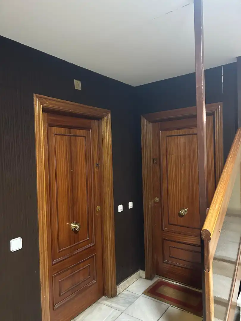Piso en venta en Arévalo con Calefacción, Terraza y Amueblado