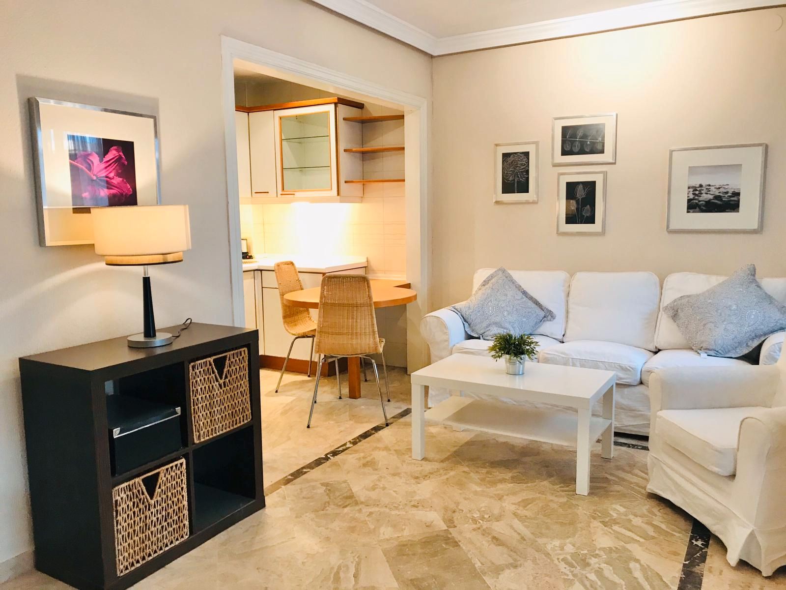 Sala d'estar de Àtic de lloguer en  Granada Capital amb Aire condicionat, Calefacció i Terrassa