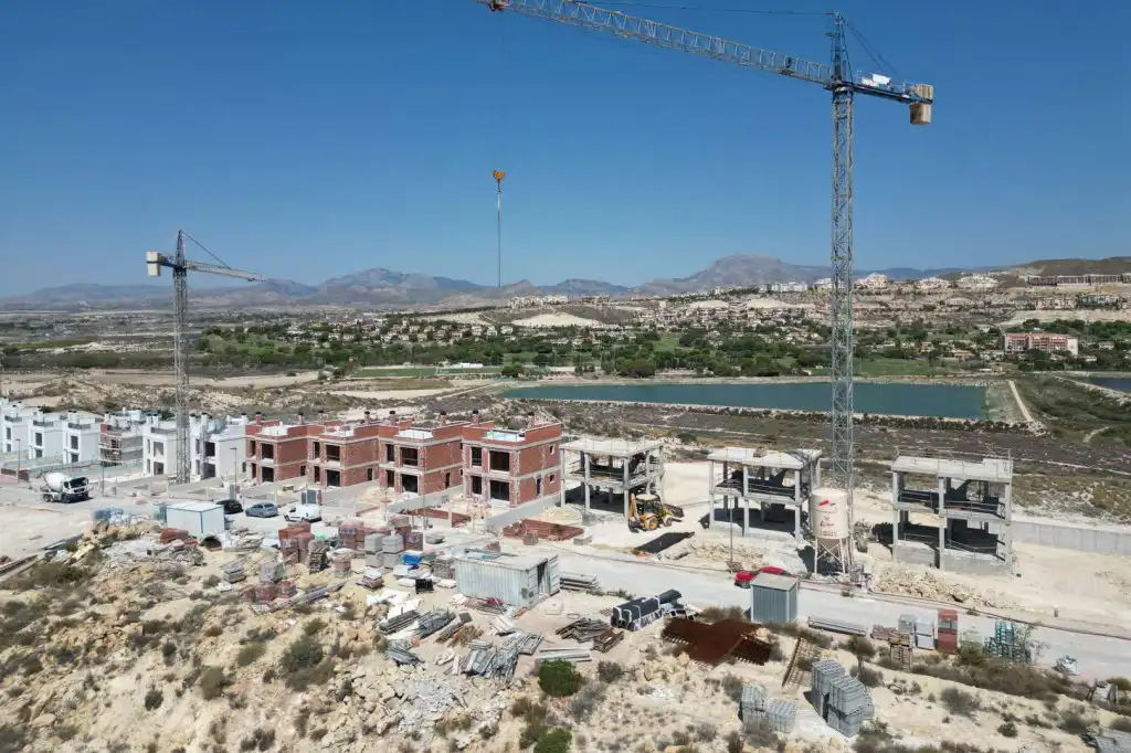Vista exterior de Casa o chalet en venta en El Campello con Terraza y Balcón