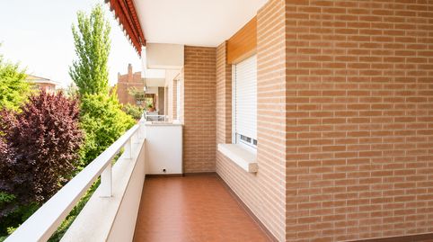 Foto 5 de Piso de alquiler en Calle Solano, Prado de Somoaguas, Pozuelo de Alarcón