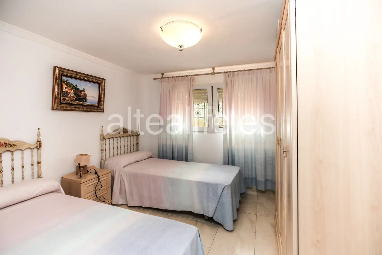 Dormitori de Casa o xalet en venda en La Nucia amb Aire condicionat, Jardí privat i Terrassa