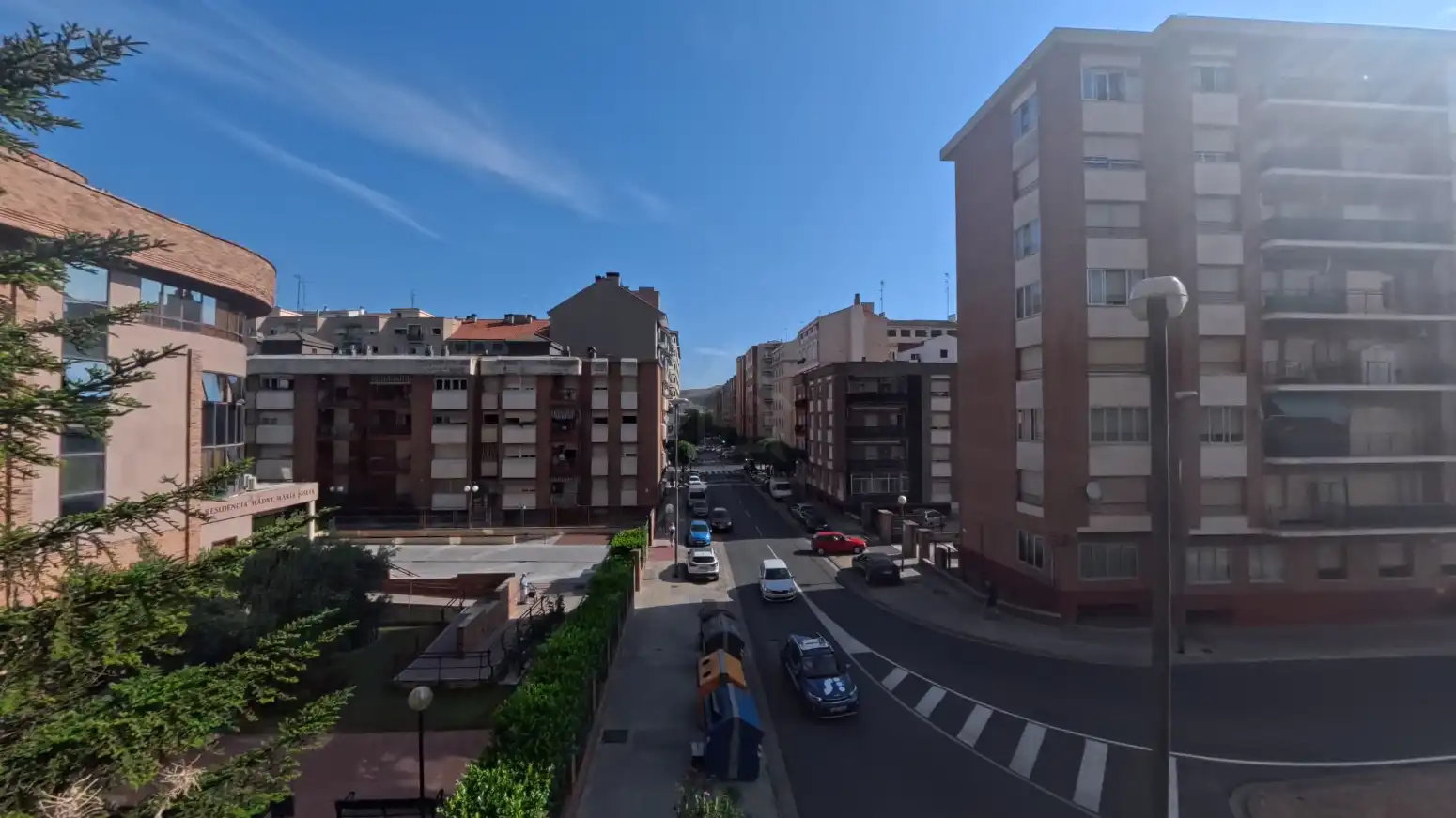 Vista exterior de Piso en venta en  Logroño con Calefacción, Parquet y Terraza