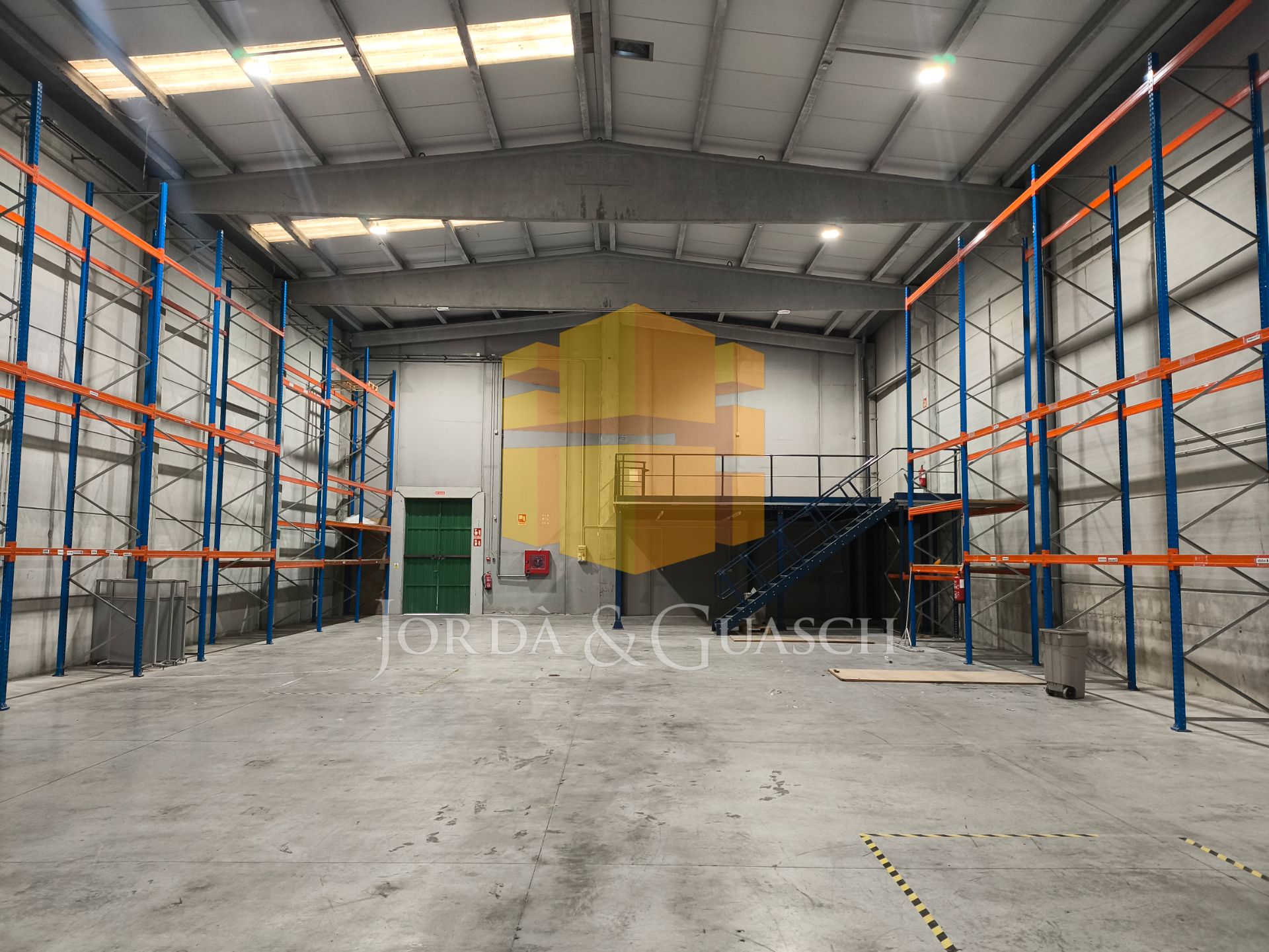 Industrial buildings to rent in Castellgalí