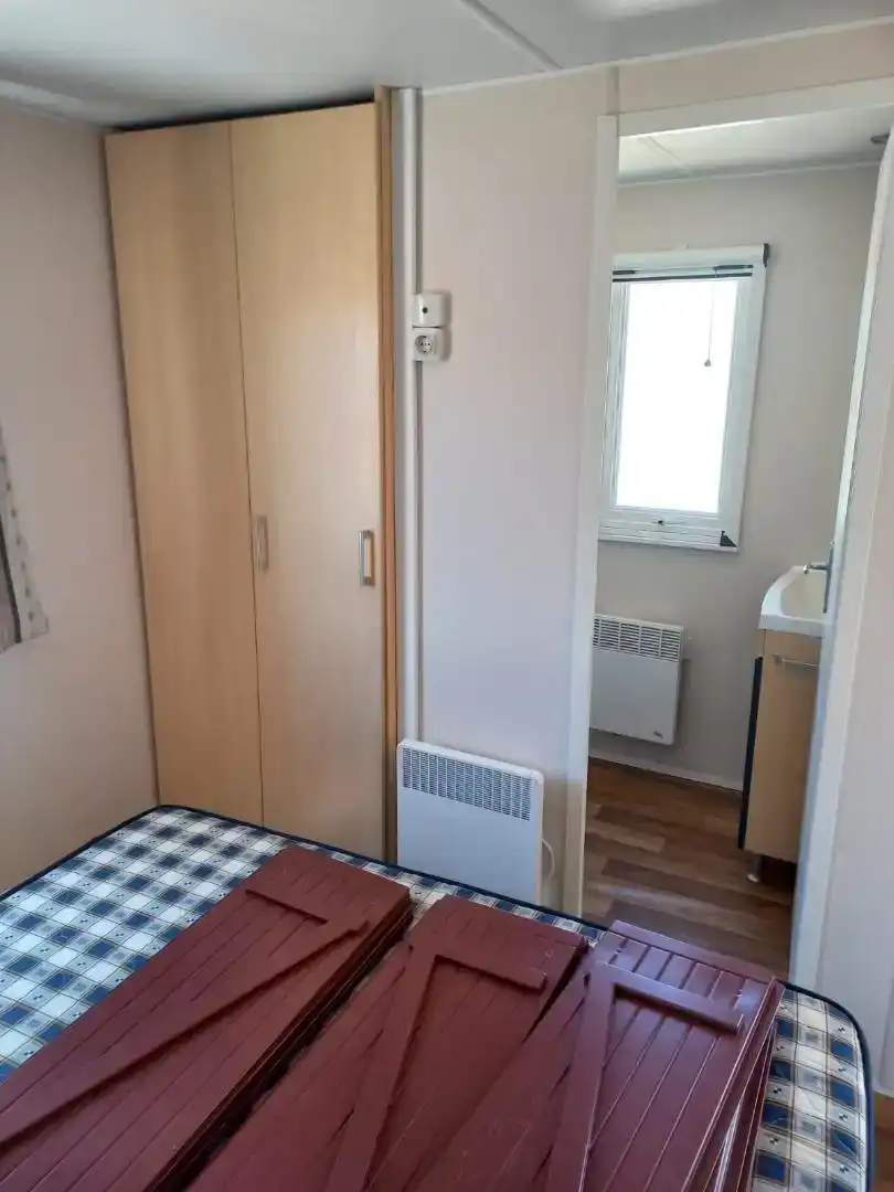 Habitación de Planta baja en venta en Cuenca Capital con Aire acondicionado
