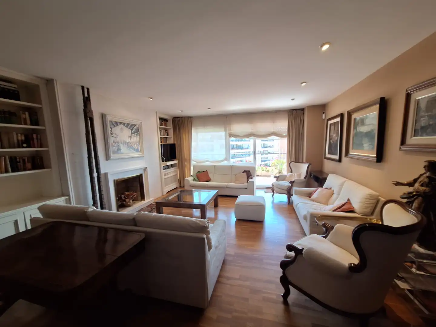 Flat with terrace for sale in Carrer de Moragas, imagen 11