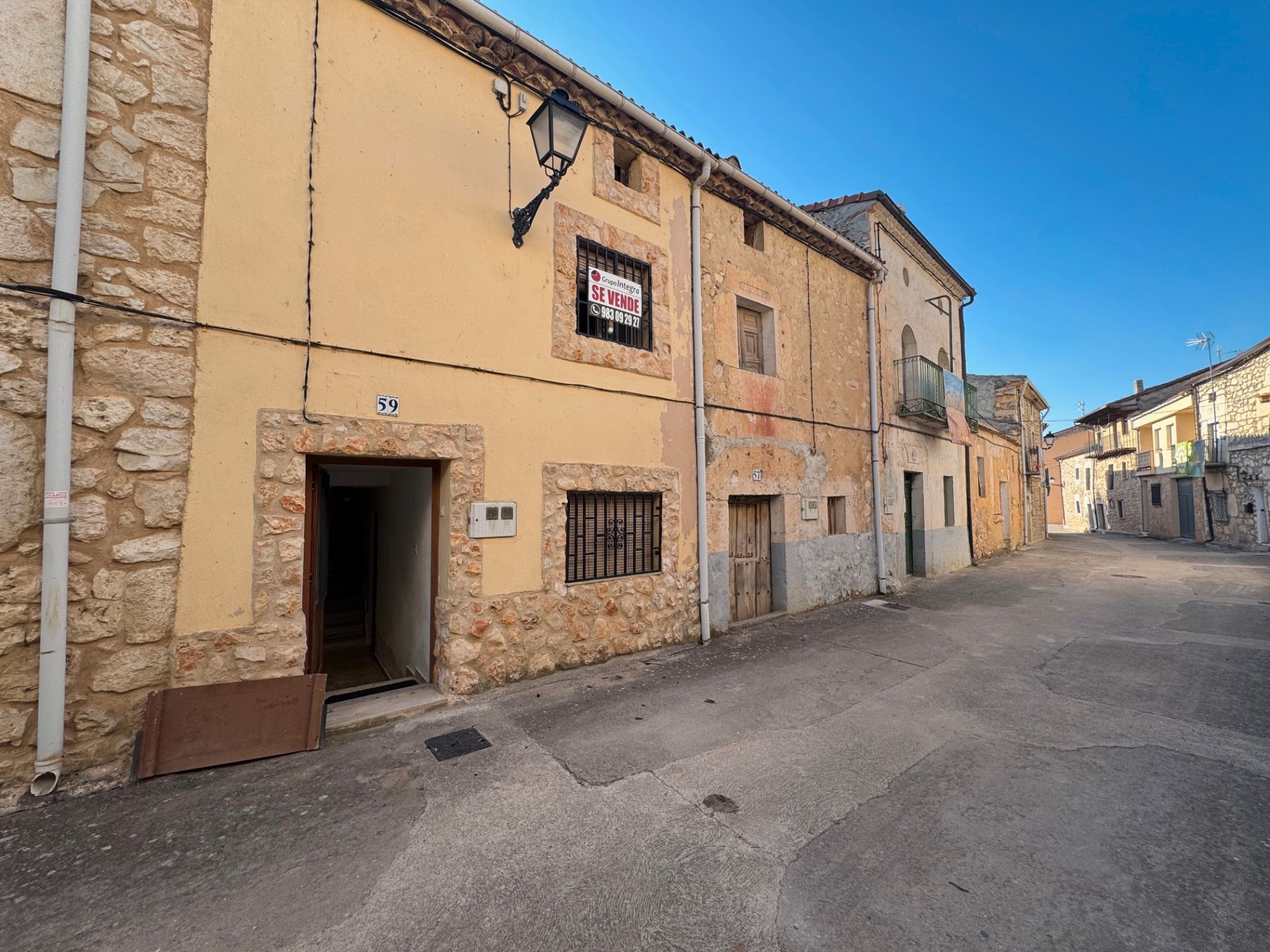 Exterior view of Country house for sale in Castillejo de Robledo  with Heating, Terrace and Storage room