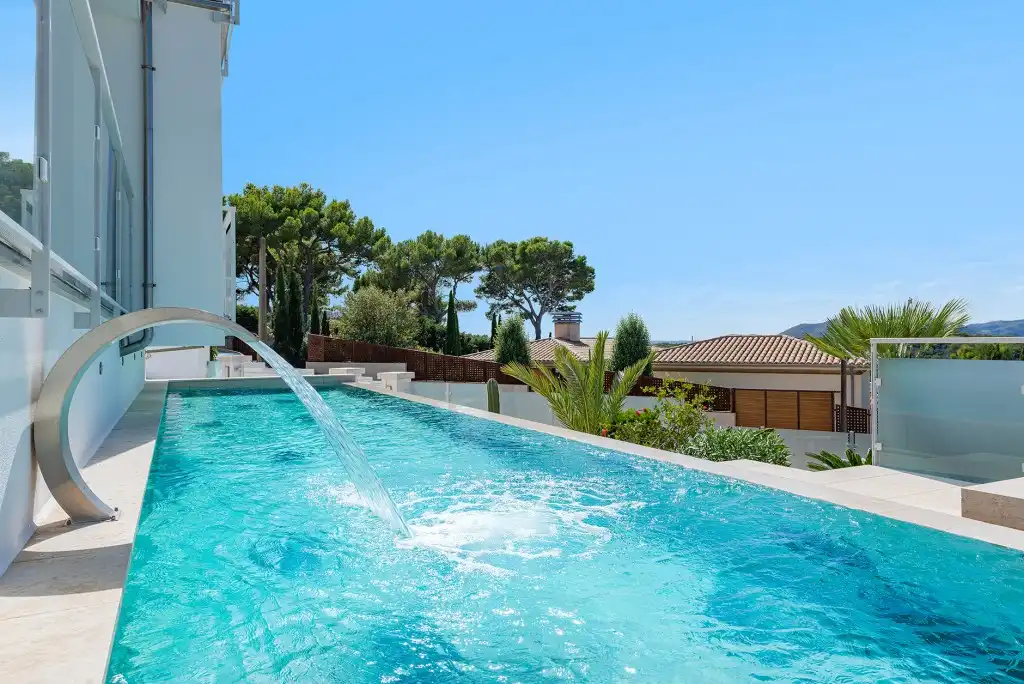 Piscina de Casa o xalet en venda en Alcúdia amb Aire condicionat, Jardí privat i Traster