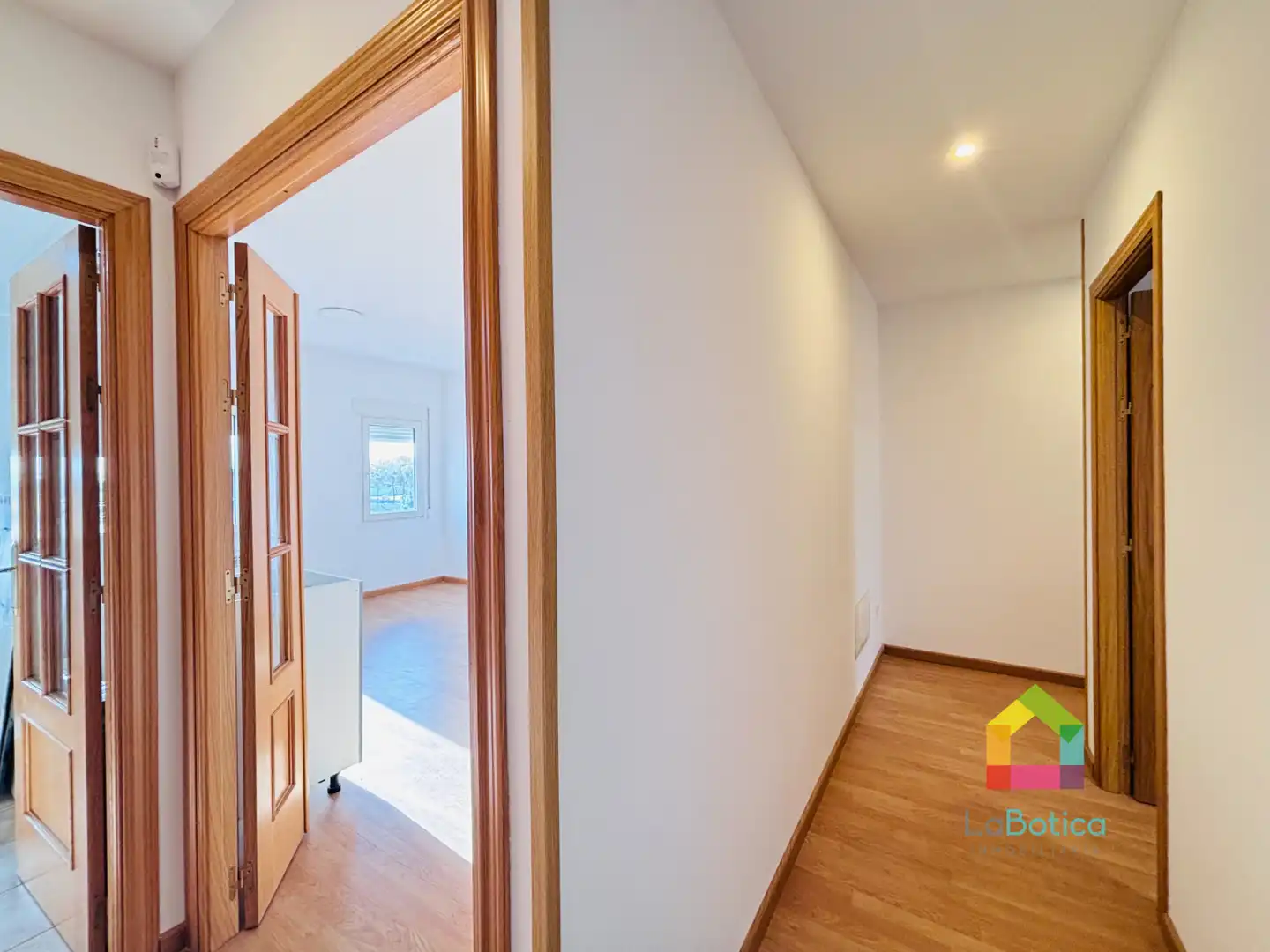 Flat for sale in Ajofrín  with Oven and Washing machine