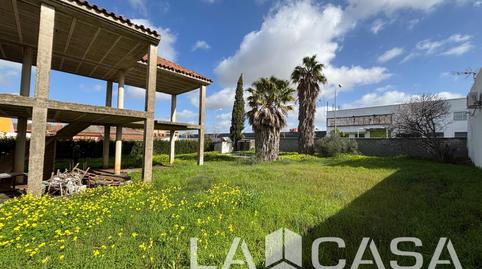 Foto 4 de Casa adosada en venta en Avenida de Europa, Montequinto