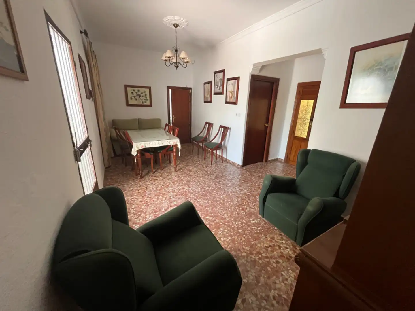 Sala d'estar de Casa o xalet en venda en Palma del Río amb Aire condicionat
