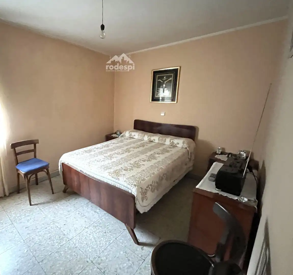 Bedroom of Houses for sale in Padrenda  with Terrace and Furnished